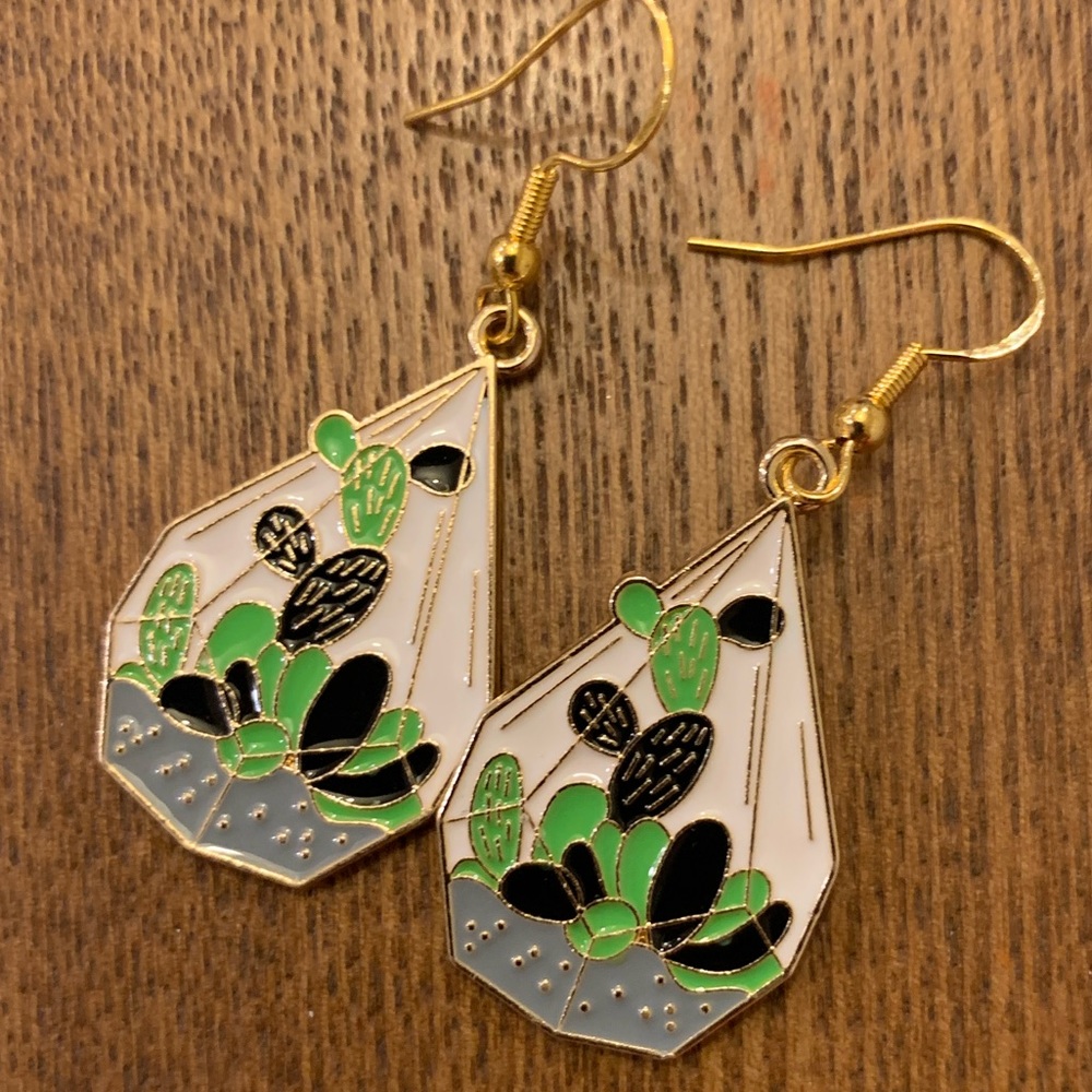 ✨NWT Terrarium Enamel Earrings✨ ✨Hand Crafted ✨Artisan!✨